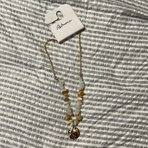 🔆NWT Reitmans Gold Tone Necklace